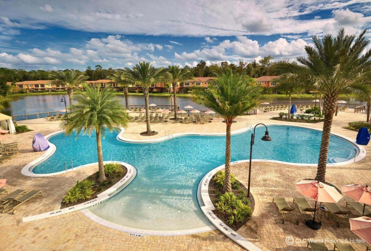 Upscale 2Br Lakefront Townhome - Private Hot Tub! Orlando Eksteriør billede