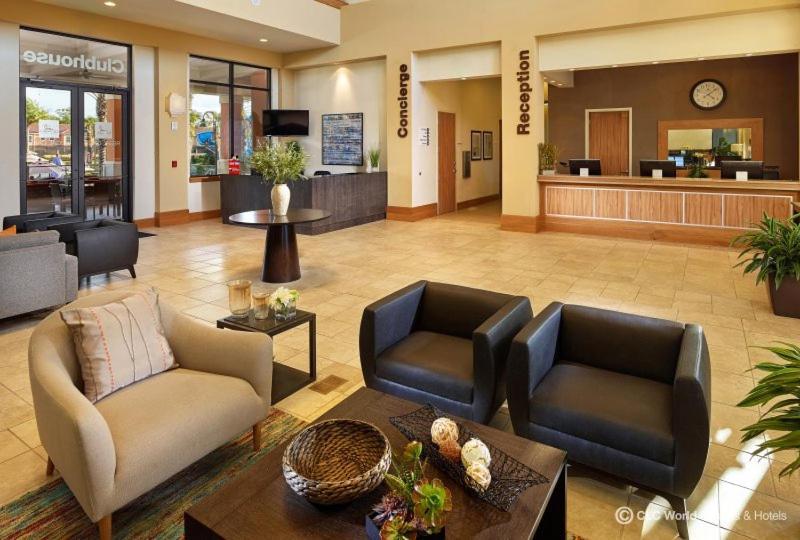 Upscale 2Br Lakefront Townhome - Private Hot Tub! Orlando Eksteriør billede